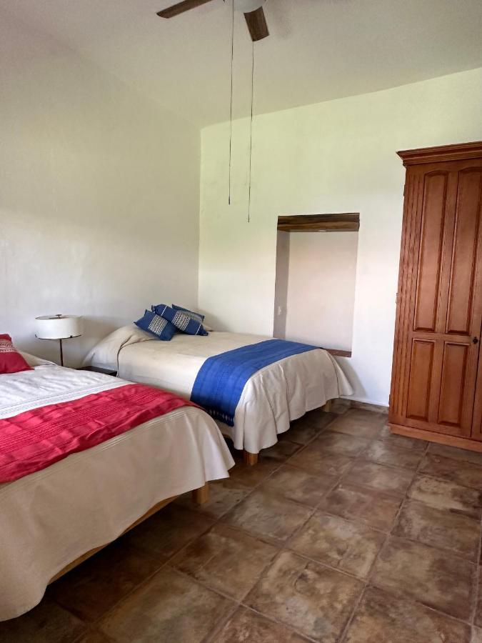 Hotel Casona El Calvario Huichapan Bagian luar foto