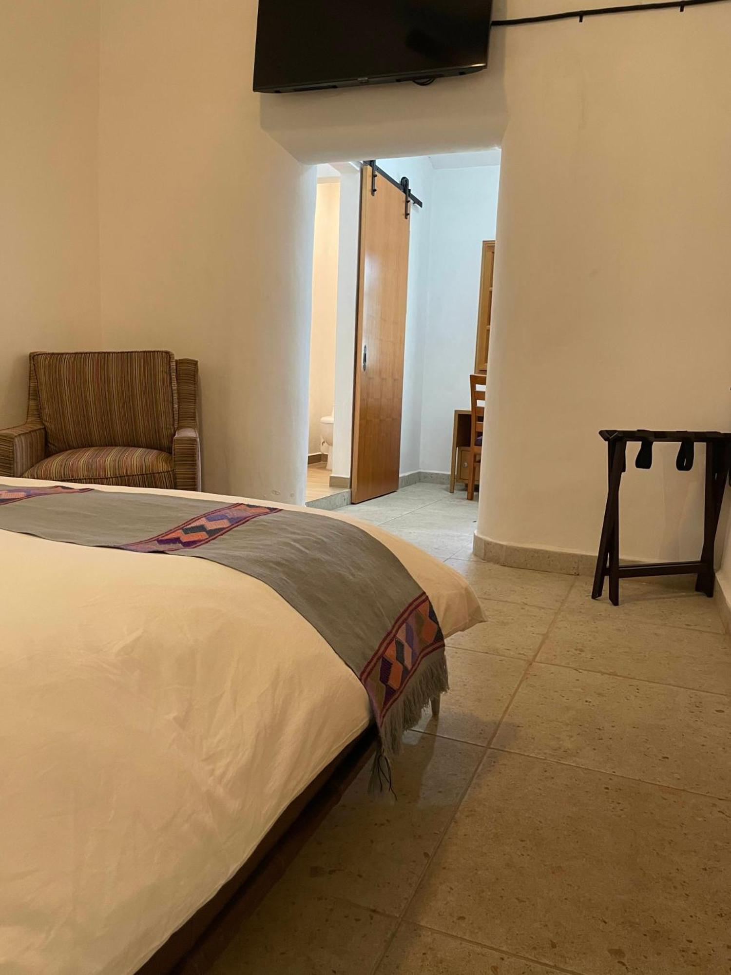 Hotel Casona El Calvario Huichapan Bagian luar foto